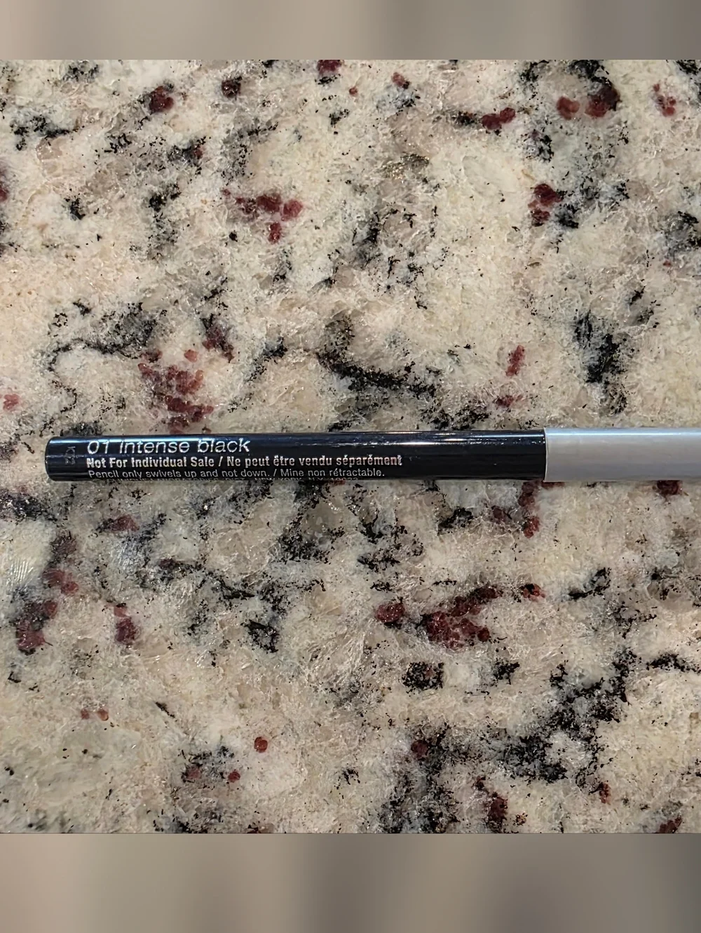 Clinique Quickliner™ For Eyes Intense Eyeliner in 01 Intense Black - NEW/UNUSED